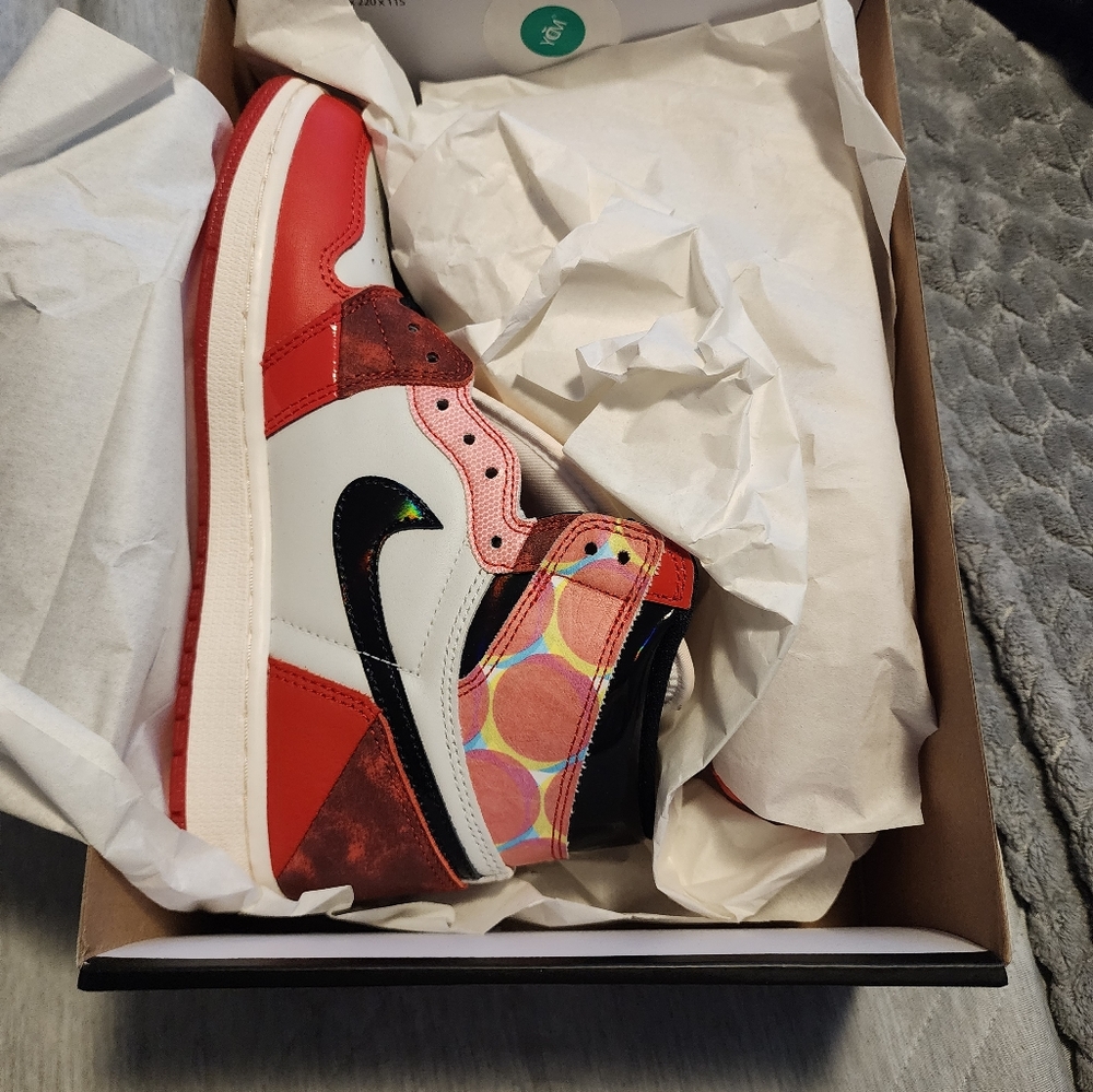 Shoes - Picture 5 of 7